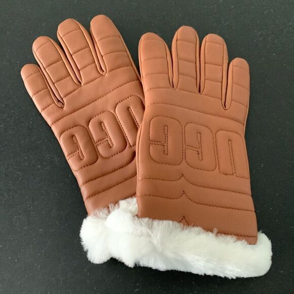 UGG Quilted Leather Tech Gloves – Size M - Picture 1 of 9